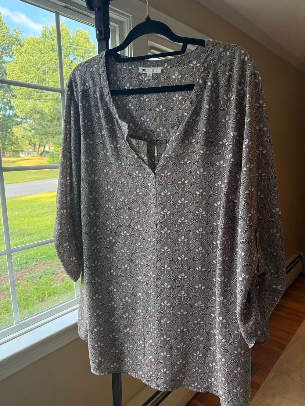 DR2 Taupe Paisley-Print Split-Neck Tunic